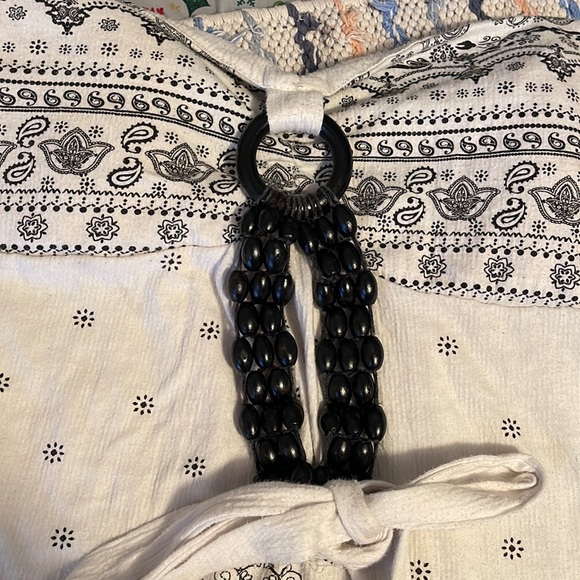 Women’s Summer Shirt - Picture 2 of 5